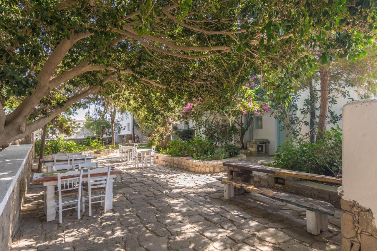 אדאמאס Thalassitra Village Hotel מראה חיצוני תמונה