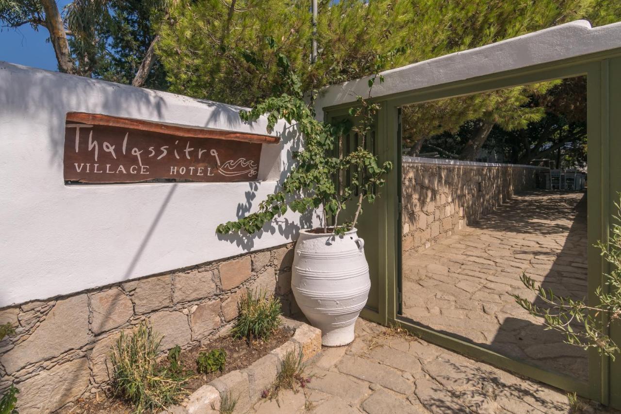 אדאמאס Thalassitra Village Hotel מראה חיצוני תמונה