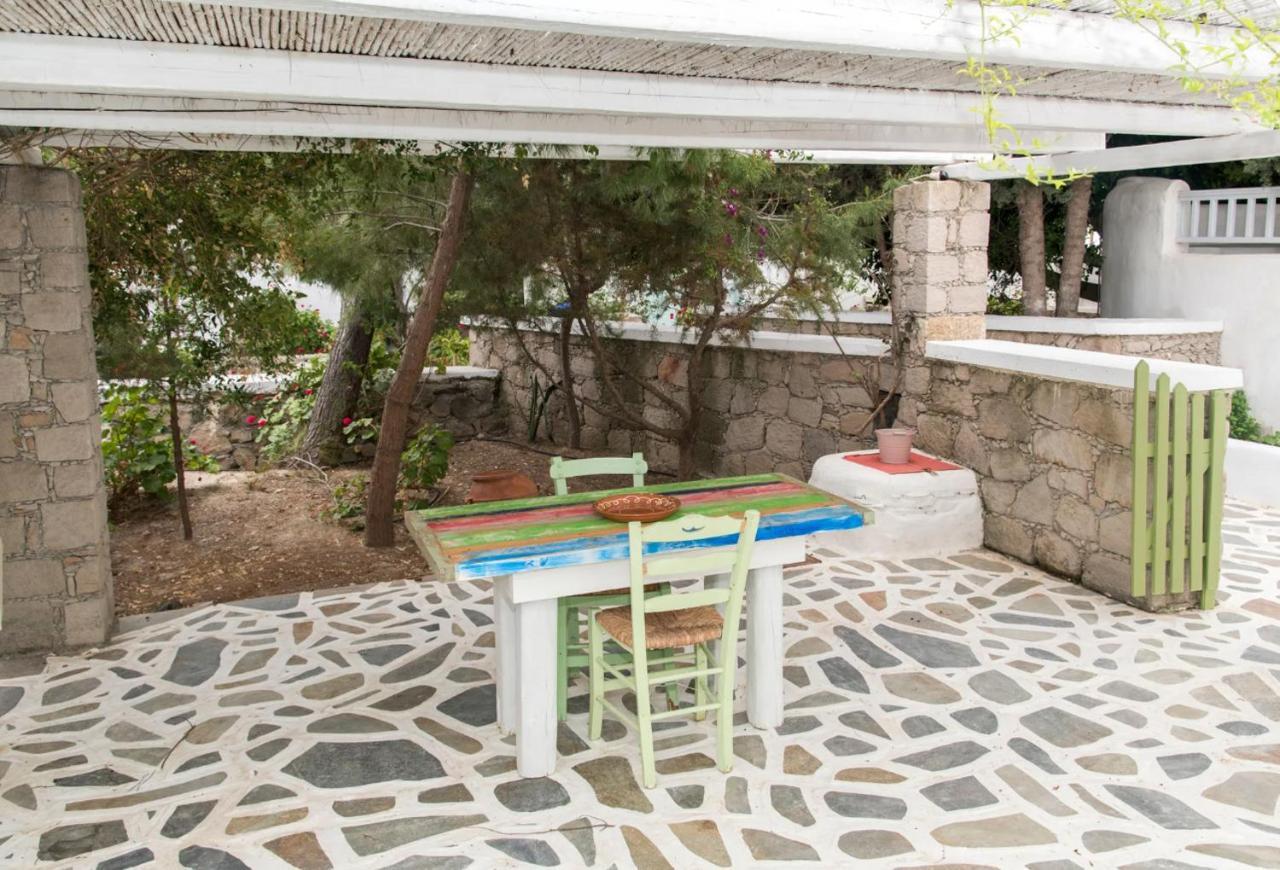 אדאמאס Thalassitra Village Hotel מראה חיצוני תמונה